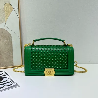 CHANEL-STYLE PEARL  BAG