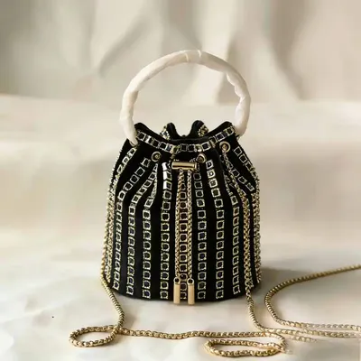 RHINESTONE CHAIN BAG