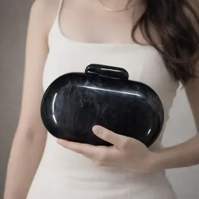 ACRYLIC SHOULDER BAG