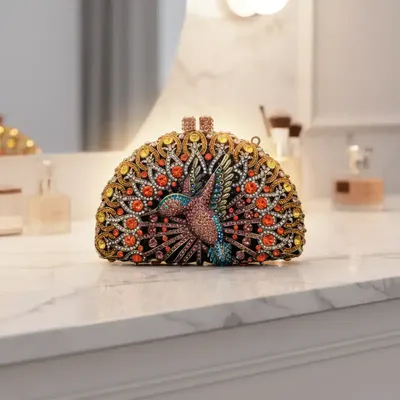 BIRD-SHAPED RHINESTONE BAG 