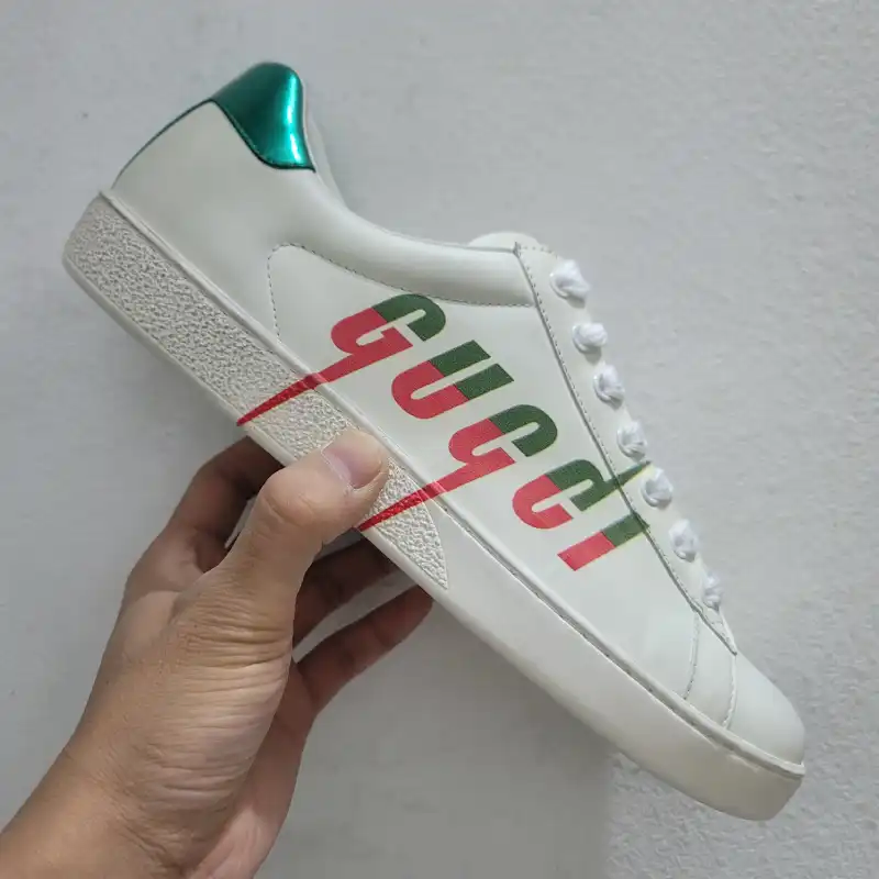 GUCCI NEW ACE LOGO-PRINT LEATHER SNEAKER WHITE/RED/GREEN  1:1