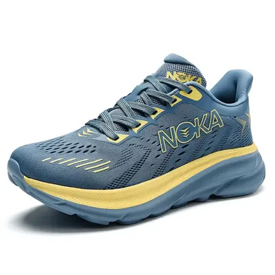 BREATHABLE FLY-KNIT SHOES