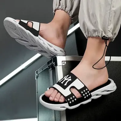 CASUAL NON-SLIP SLIPPERS 