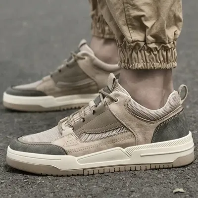 BREATHABLE MESH SPORTS SNEAKERS