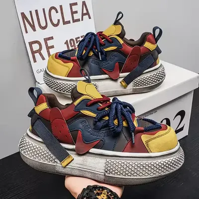 HIGH-QUALITY MEN'S SPORTS SHOES