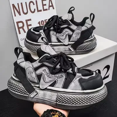 HIGH-QUALITY MEN'S SPORTS SHOES