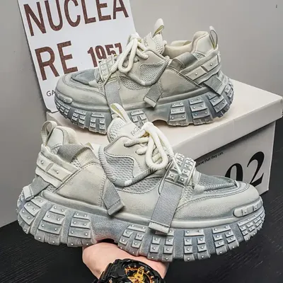 OUTDOOR SNEAKERS