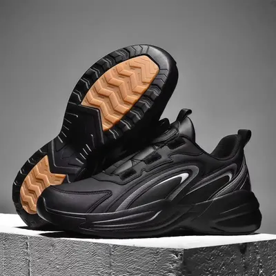 KNOB BUCKLE CASUAL SNEAKERS