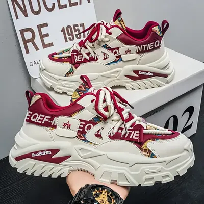 CASUAL WALKING SNEAKERS