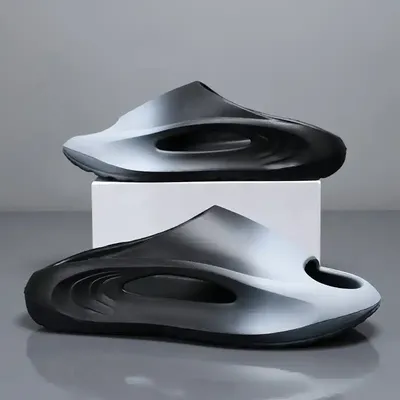 BREATHABLE SOFT SLIPPERS 