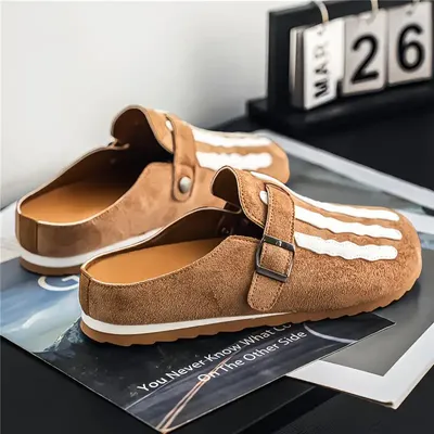 LEATHER FLAT SANDALS