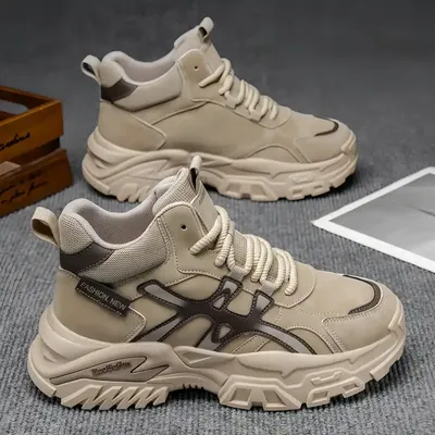 OUTDOOR HIKING BOOTS