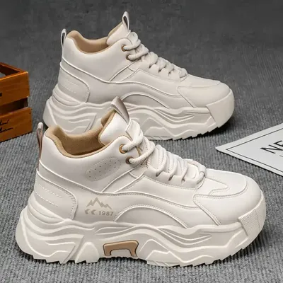 MULTIFUNCTIONAL WALKING SHOES