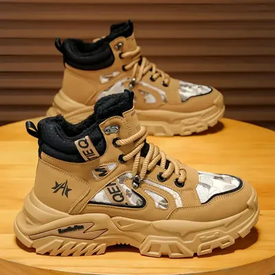 OUTDOOR LEATHER SHOES