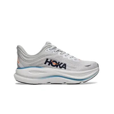 LIGHTWEIGHT DESIGNER SNEAKERS 