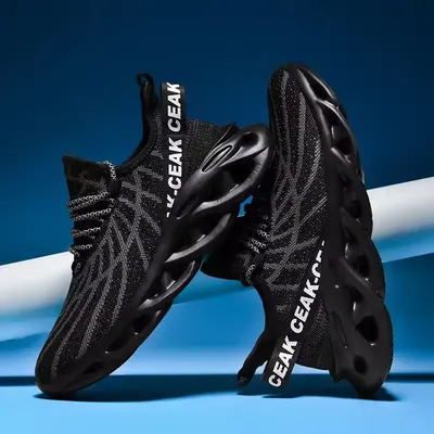 LIGHTWEIGHT MESH SPORTS SHOES