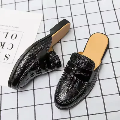 BRITISH STYLE CROCODILE SKIN SANDALS