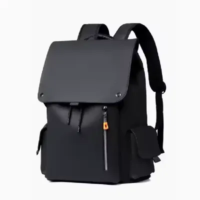 LIGHTWEIGHT WATERPROOF BACKPACK 