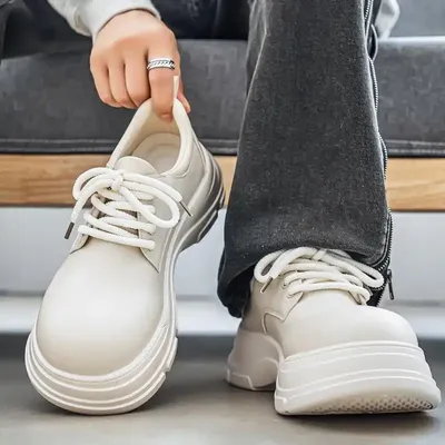 THICK-SOLED LEATHER SHOES