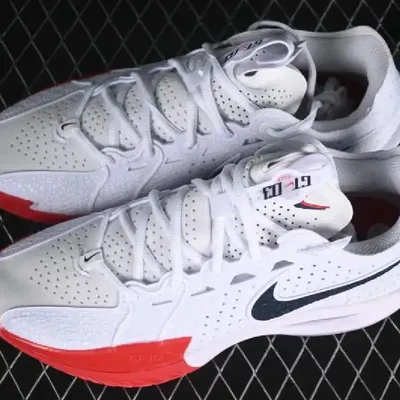 NIKE AIR BASKETBALL SHOES 1:1