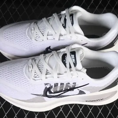 NIKE AIR ZOOM VOMERO OFF-WHITE 1:1