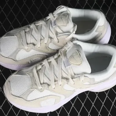NIKE SUMMER SHOES LIGHT BONE 1:1