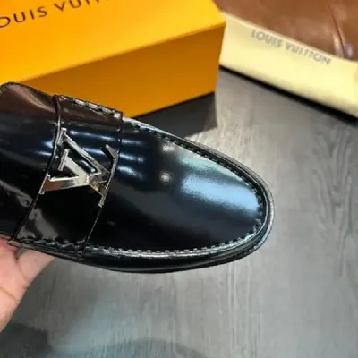 LOUIS VUITTON LOAFER BLACK