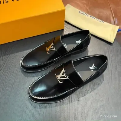 LOUIS VUITTON LOAFER BLACK