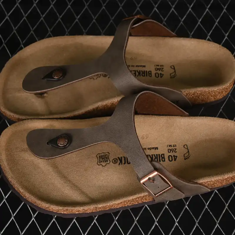  BIRKENSTOCK GIZEH THONG SANDALS MOCHA 