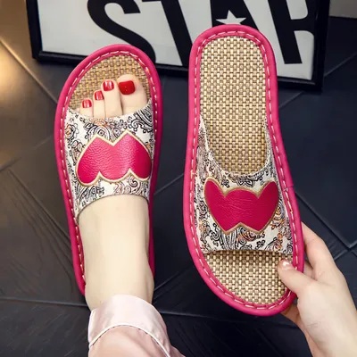 Snuggly Bear Footwear