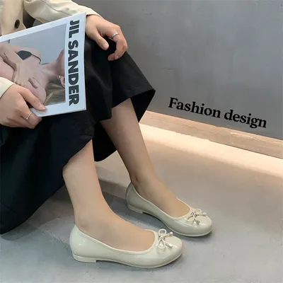 Flat Shoes for Women