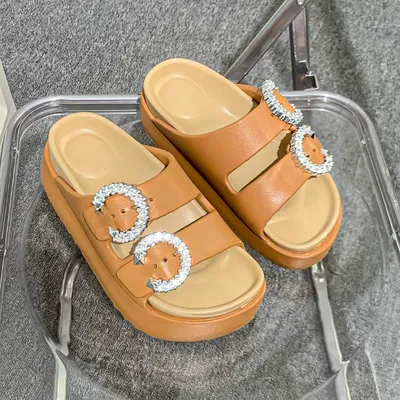 Classy Chic Everyday Sandal