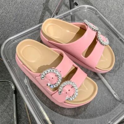 Classy Chic Everyday Sandal