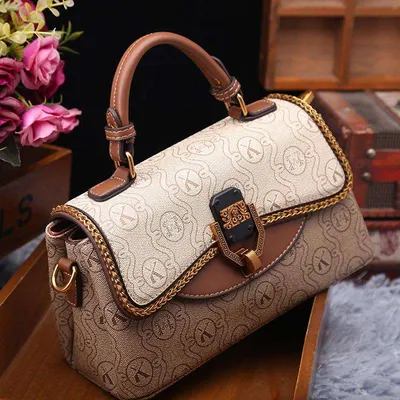 Royal Diva Premium Leather Handbag