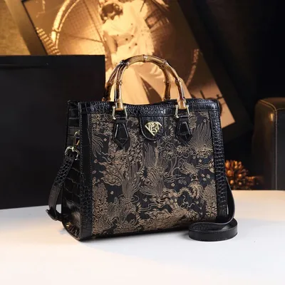 Glam Look Stylish Leather Handbag