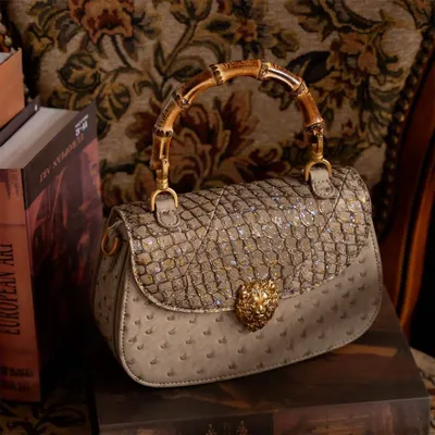 Pure Comfort Everyday Carry Bag