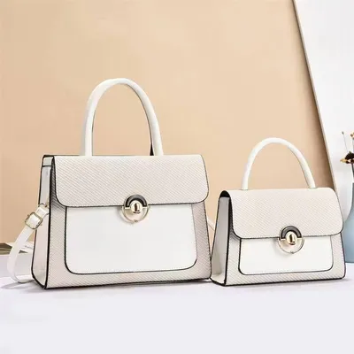 New women's bags are fashionable