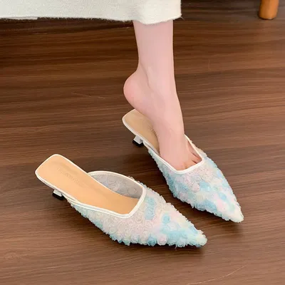  Pointed Thin Heel 