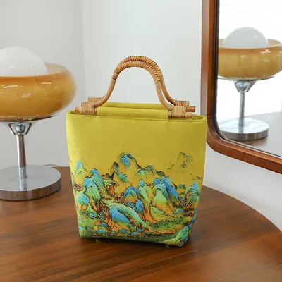  Cheongsam banquet Clutch