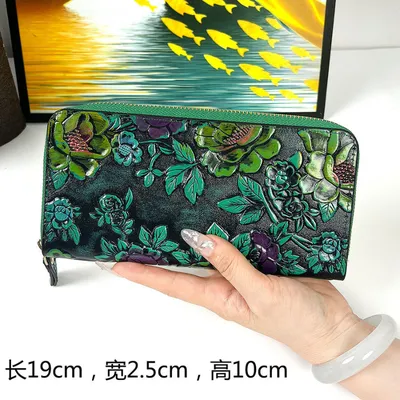 Leather Carved Women's Wallet