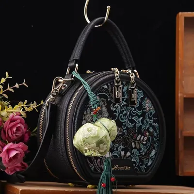 Trendy Ladies Handbag