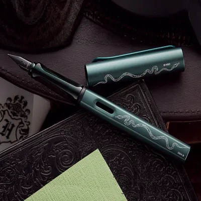 LAMY AL Star Harry Potter Slytherin Fountain Pen (Special Edition) M