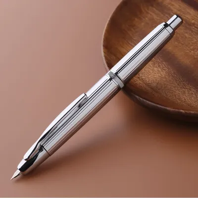 Moonman / Majohn A1 Fountain Pen – Striped Silver (Extra Fine Nib)