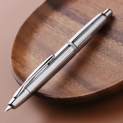 Moonman / Majohn A1 Fountain Pen – Striped Silver (Extra Fine Nib)