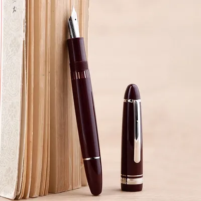 Majohn (Moonman) P136 Fountain Pen Deep Burgundy - Ultra Flex
