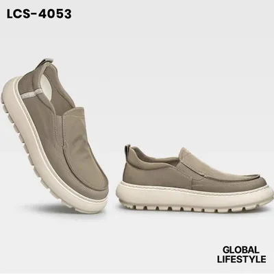 Men's waterproof Lightweight Breathable Soft Sole casual shoe
