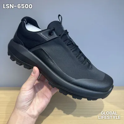 Breathable Low-Top Hiking Shoes