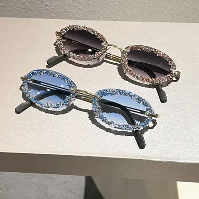 Crystal Oval Sunglass