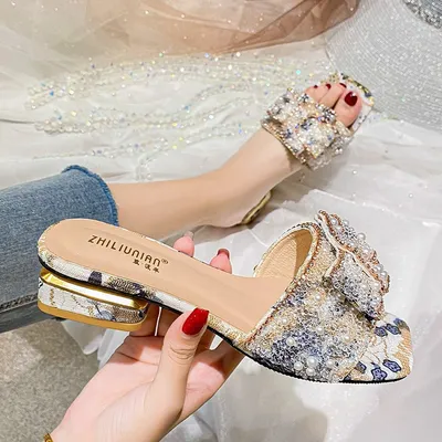 PREMIUM SHOE FOR WOMEN