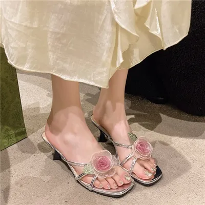 FLOWER SANDALS FOR WOMEN TO WEAR OUTSIDE